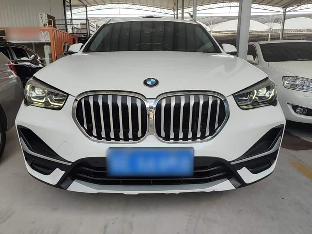 BMW X1 2023 — Фото 3/20