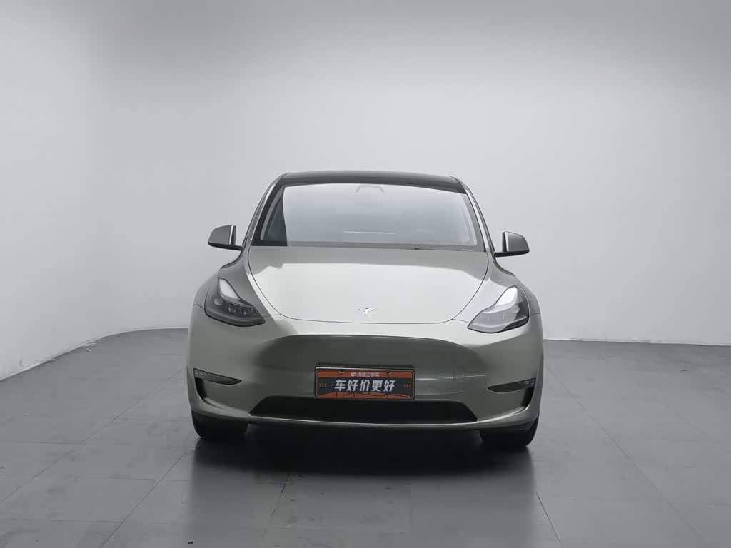 Tesla Model Y 2024 — Фото 3/20