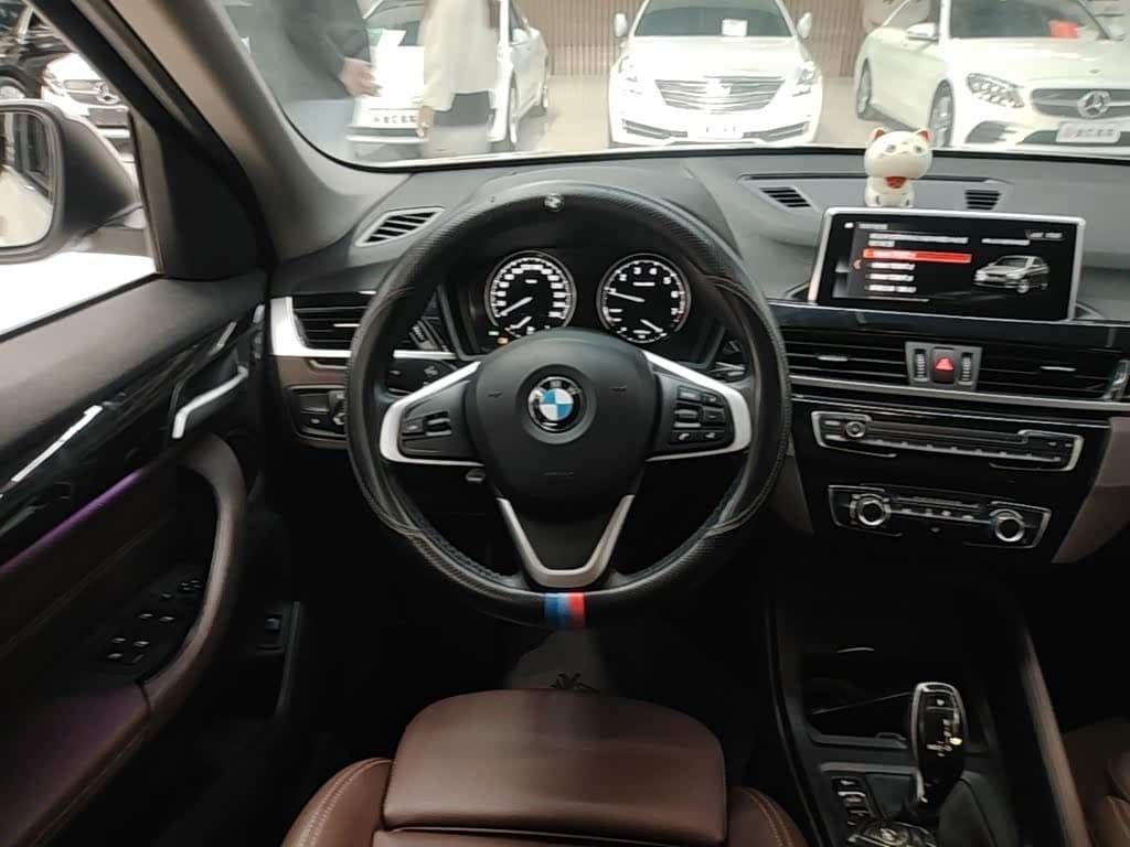 BMW X1 2020 — Фото 11/20