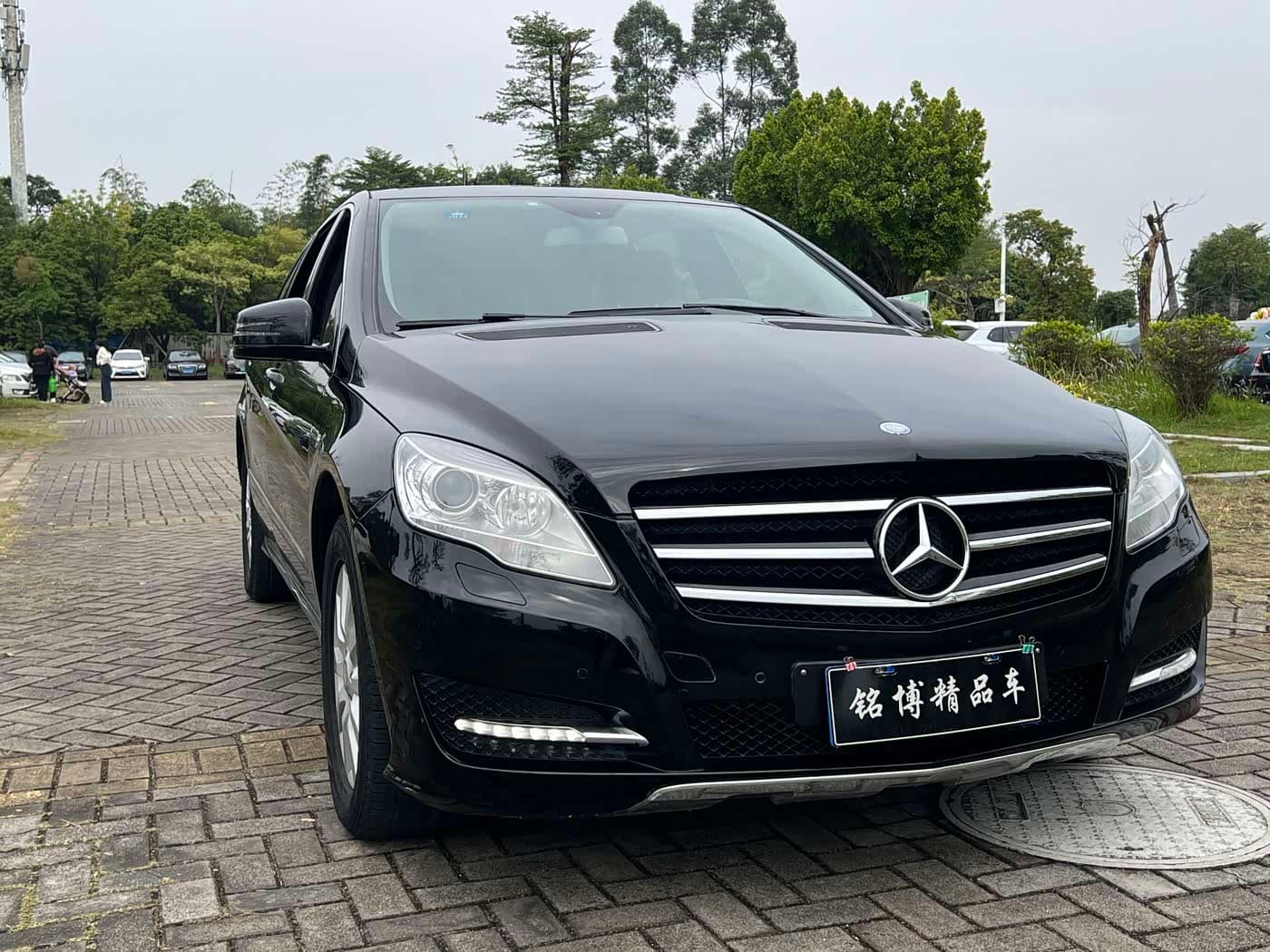 Mercedes-Benz R-Class 2016 — Фото 3/16