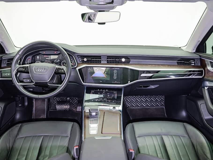 Audi A6 2020 — Фото 12/20