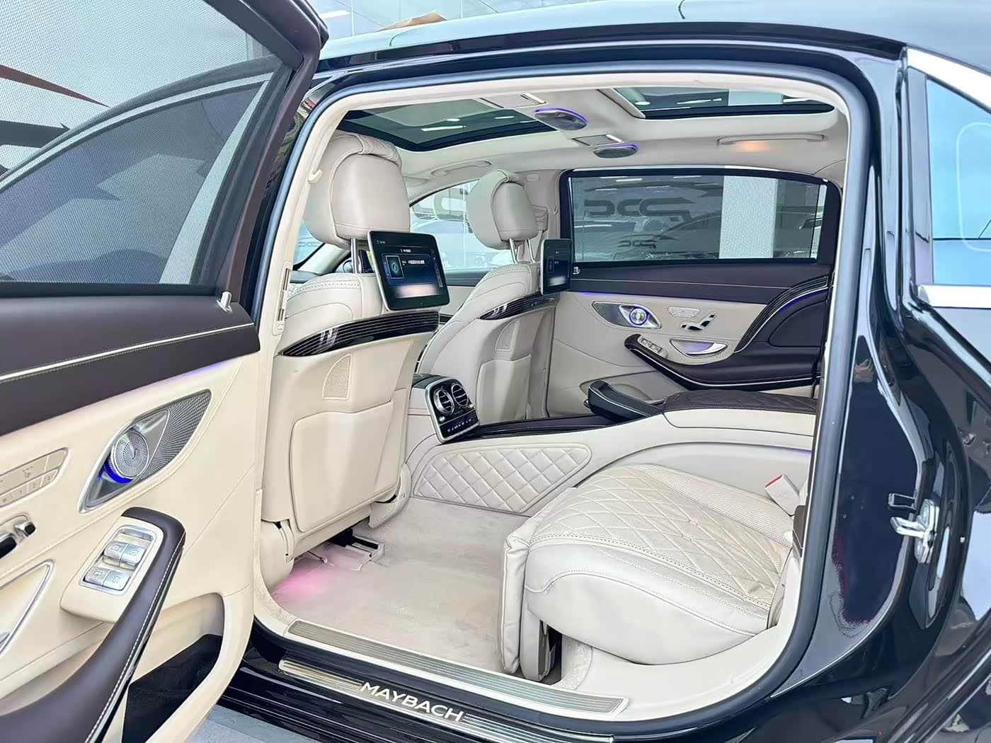 Mercedes-Benz Maybach S-Class 2019 — Фото 14/20