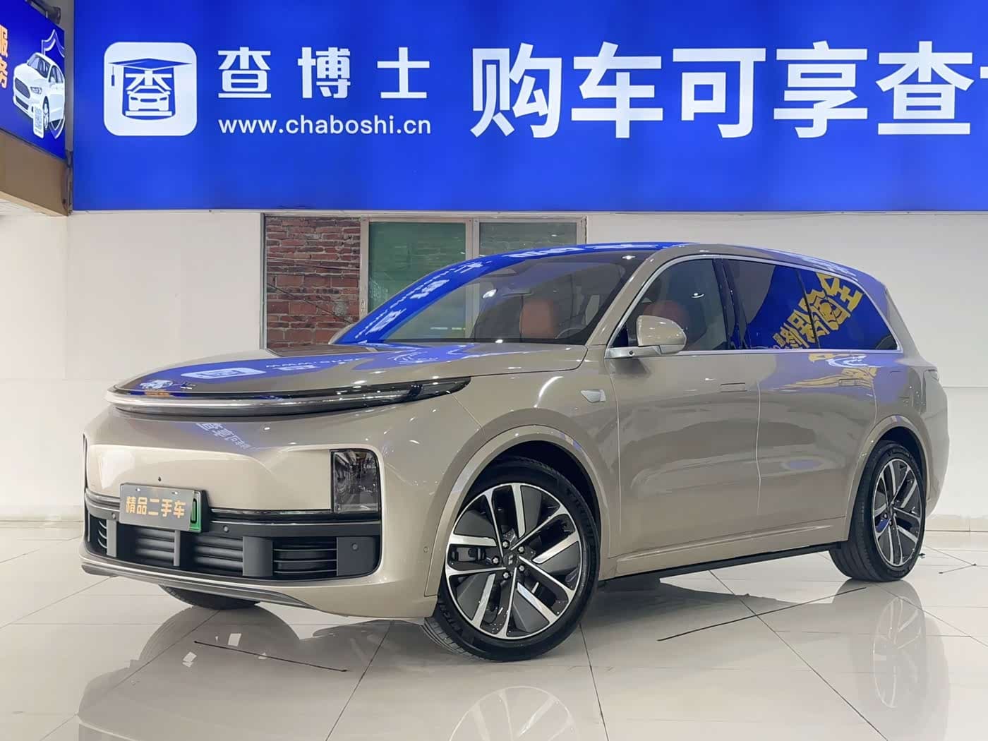 Li Auto Li Xiang L9 2024 — Фото 1/20
