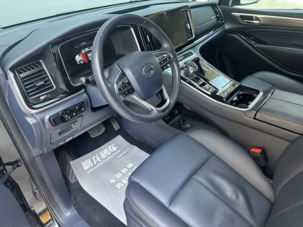 GAC Trumpchi Trumpchi M8 2022 — Фото 10/15