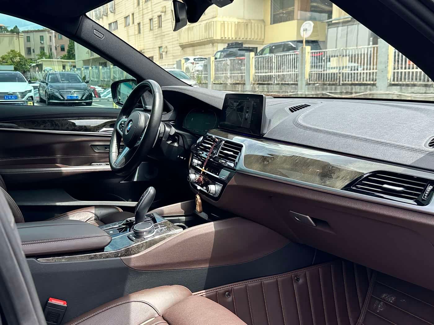 BMW 6 Series GT 2020 — Фото 15/20