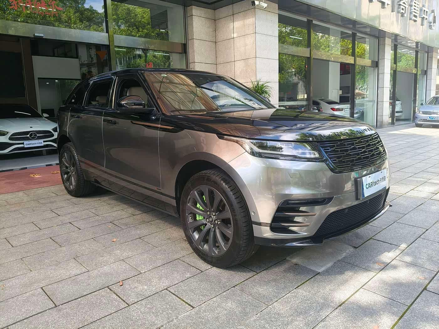 Land Rover Range Rover Velar 2017 — Фото 1/16