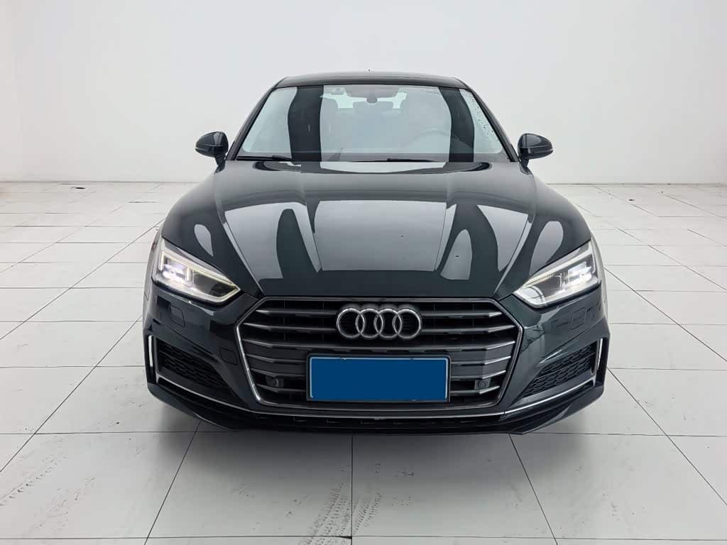 Audi A5 2017 — Фото 2/9