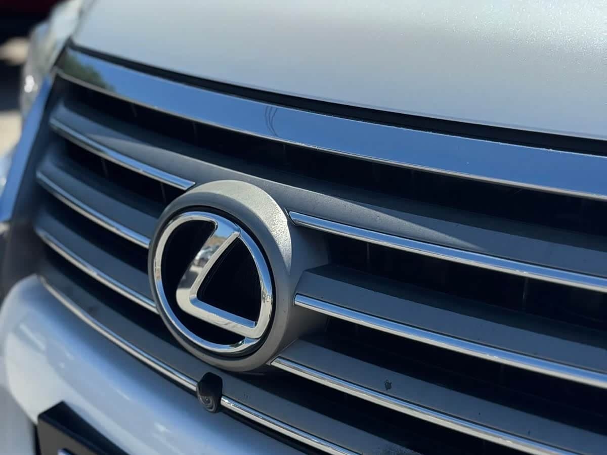 Lexus LX 2014 — Фото 10/15