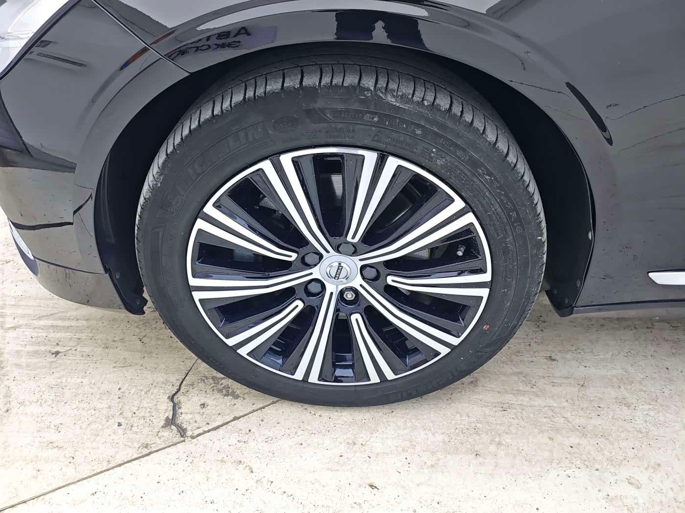 Volvo S90 2021 — Фото 7/16