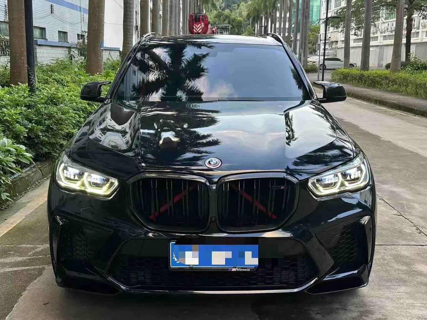 BMW X5 M 2021 — Фото 2/10