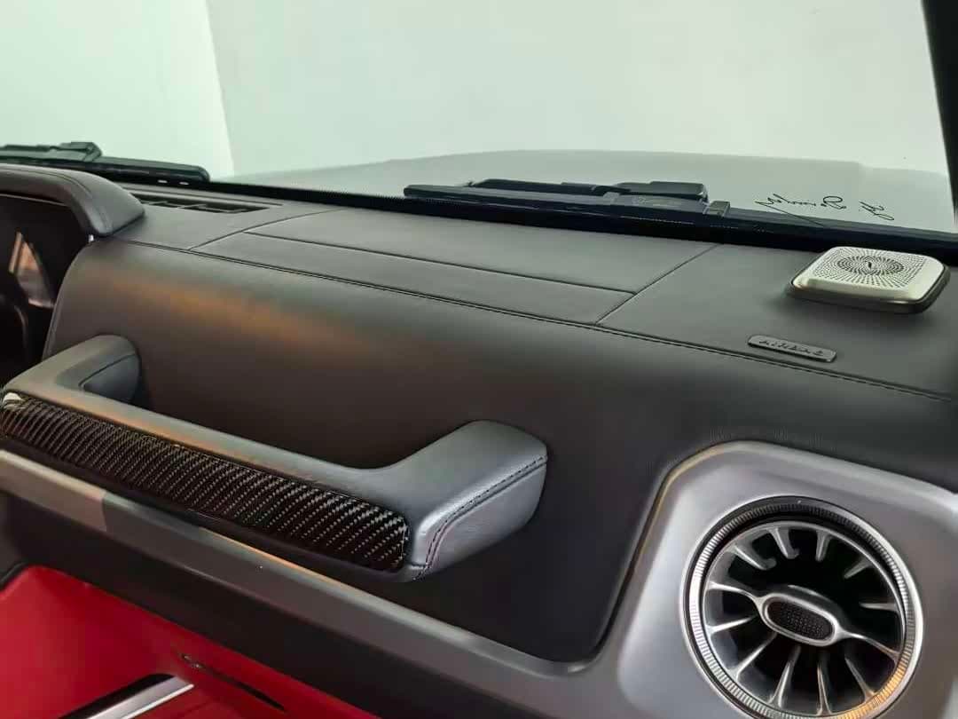 Mercedes-Benz G-Class AMG 2022 — Фото 12/18