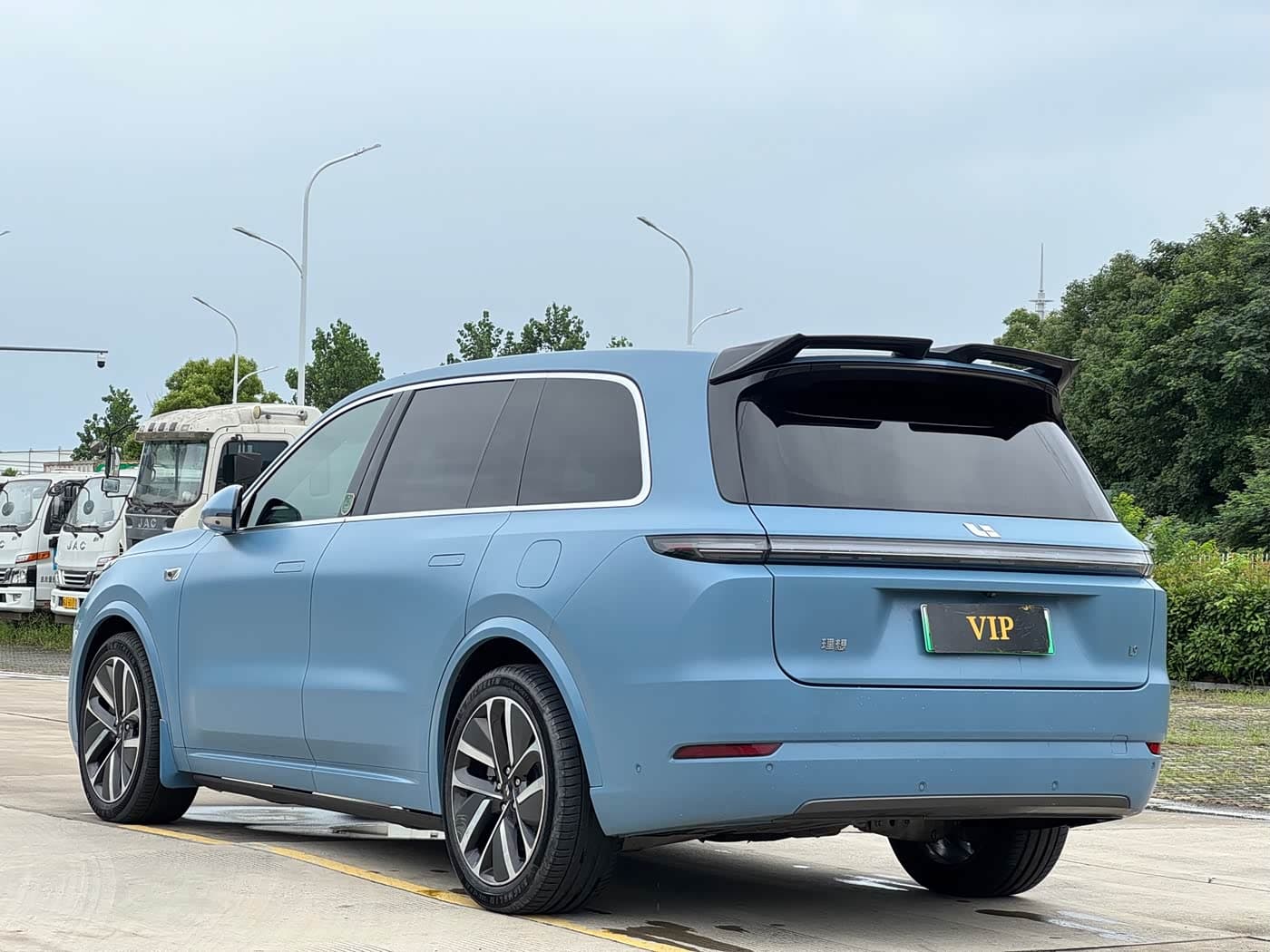 Li Auto Li Xiang L9 2023 — Фото 2/20