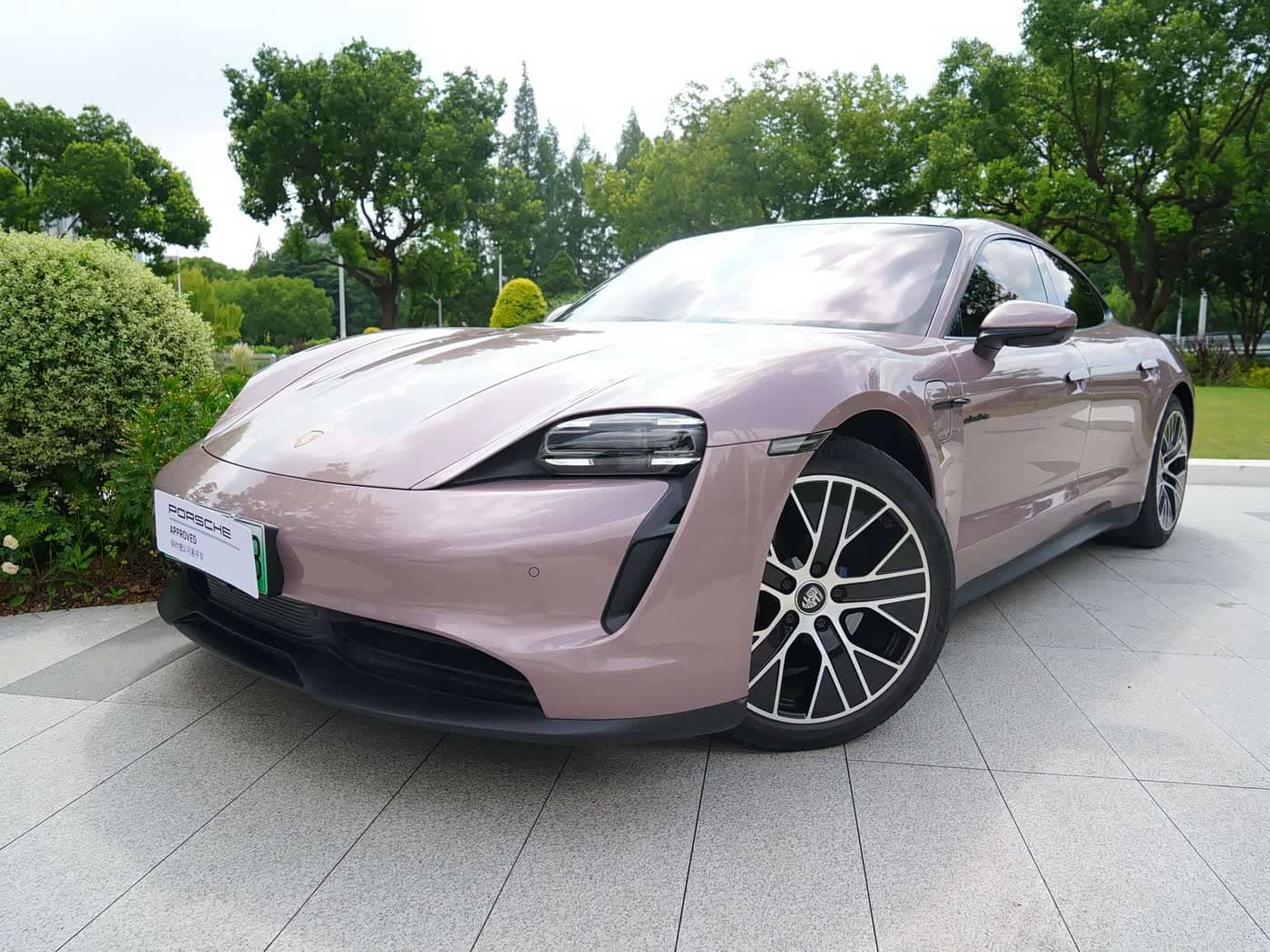 Porsche Taycan, 2021