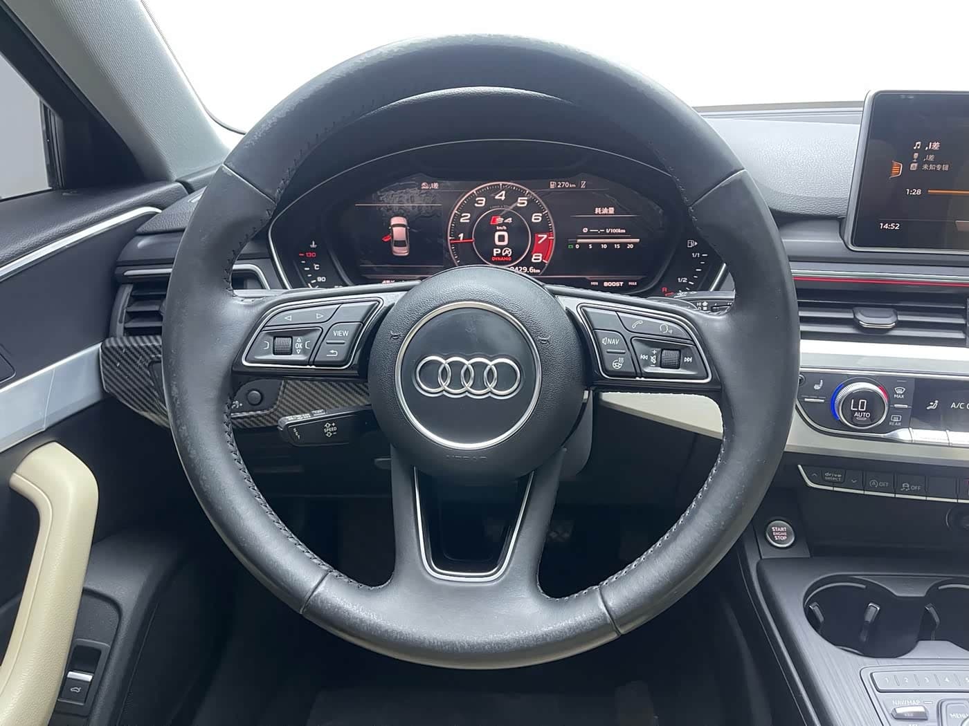 Audi A4L 2017 — Фото 12/20