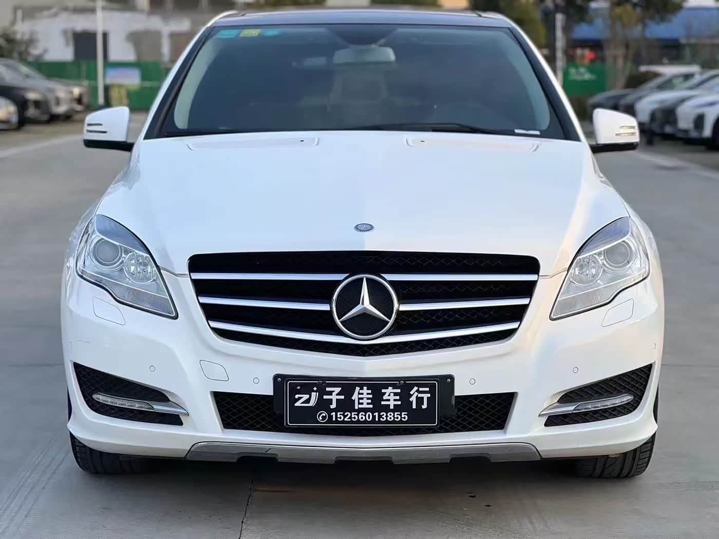 Mercedes-Benz R-Class 2015 — Фото 1/18