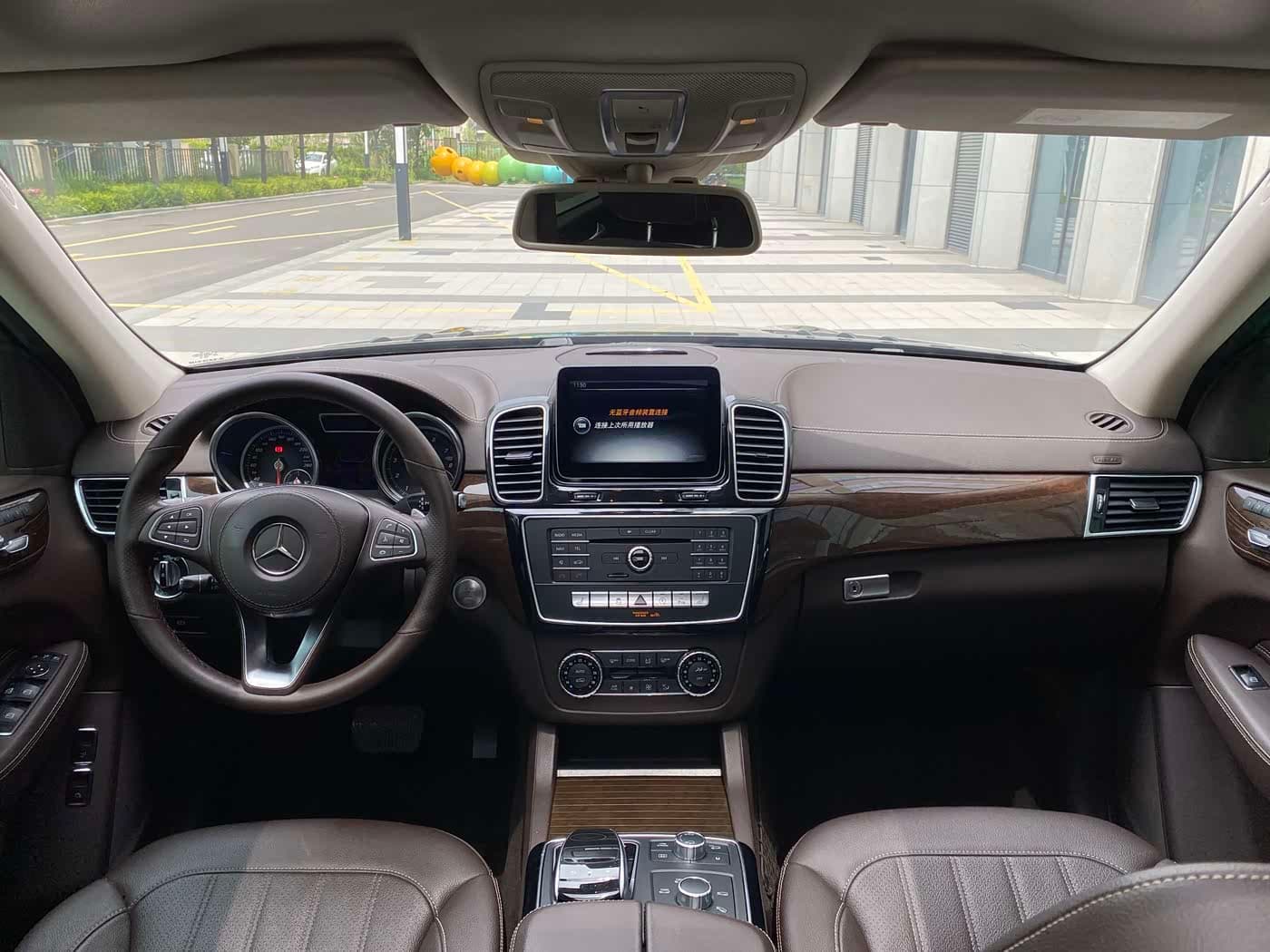 Mercedes-Benz GLS 2018 — Фото 5/9