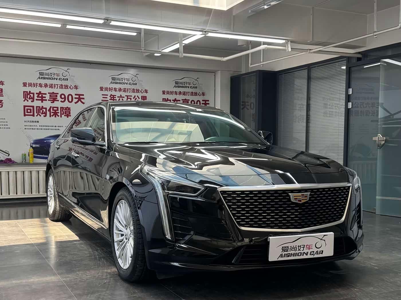 Cadillac CT6 2019 — Фото 3/19