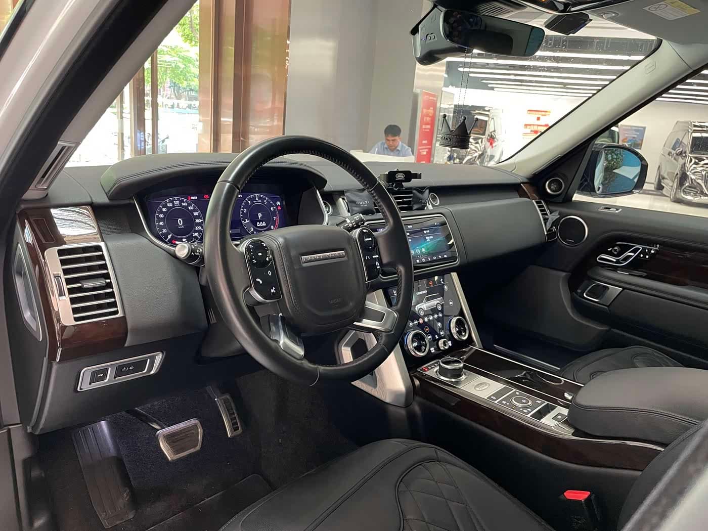 Land Rover Range Rover 2021 — Фото 10/20