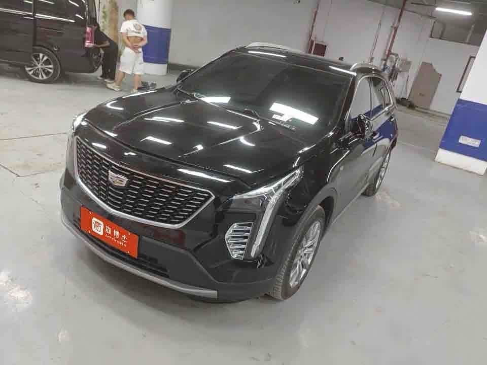 Cadillac XT4 2021 — Фото 1/10