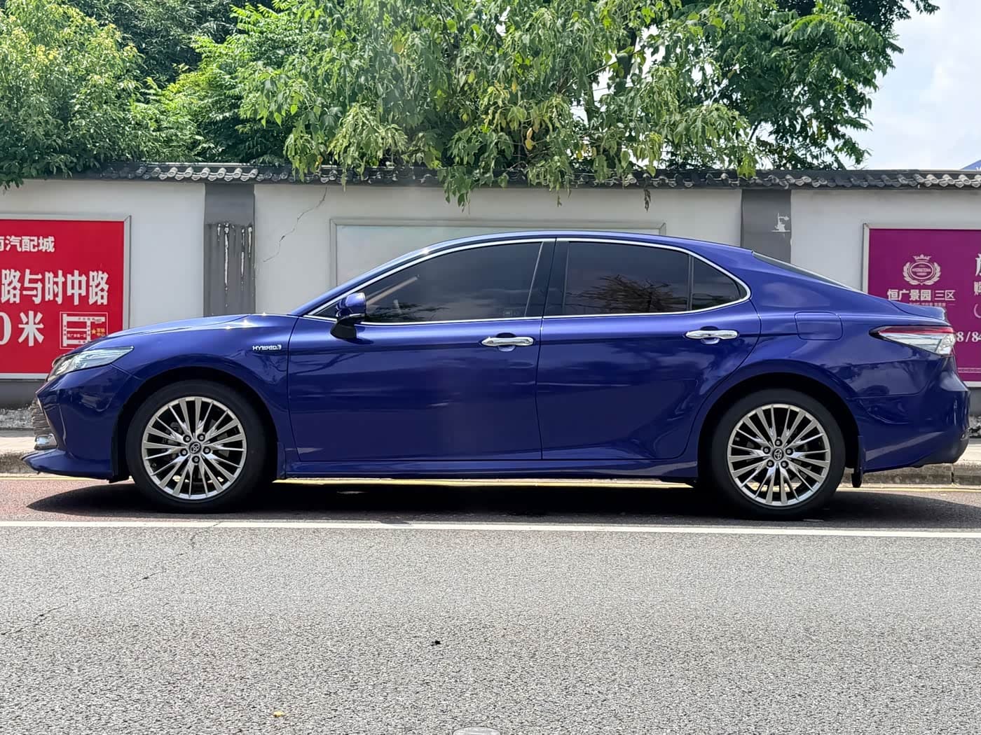 Toyota Camry 2018 — Фото 3/10
