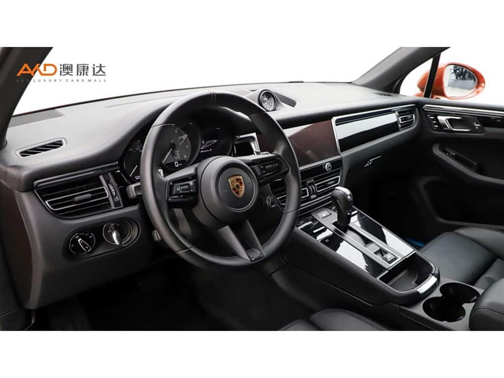 Porsche Macan 2023 — Фото 6/10