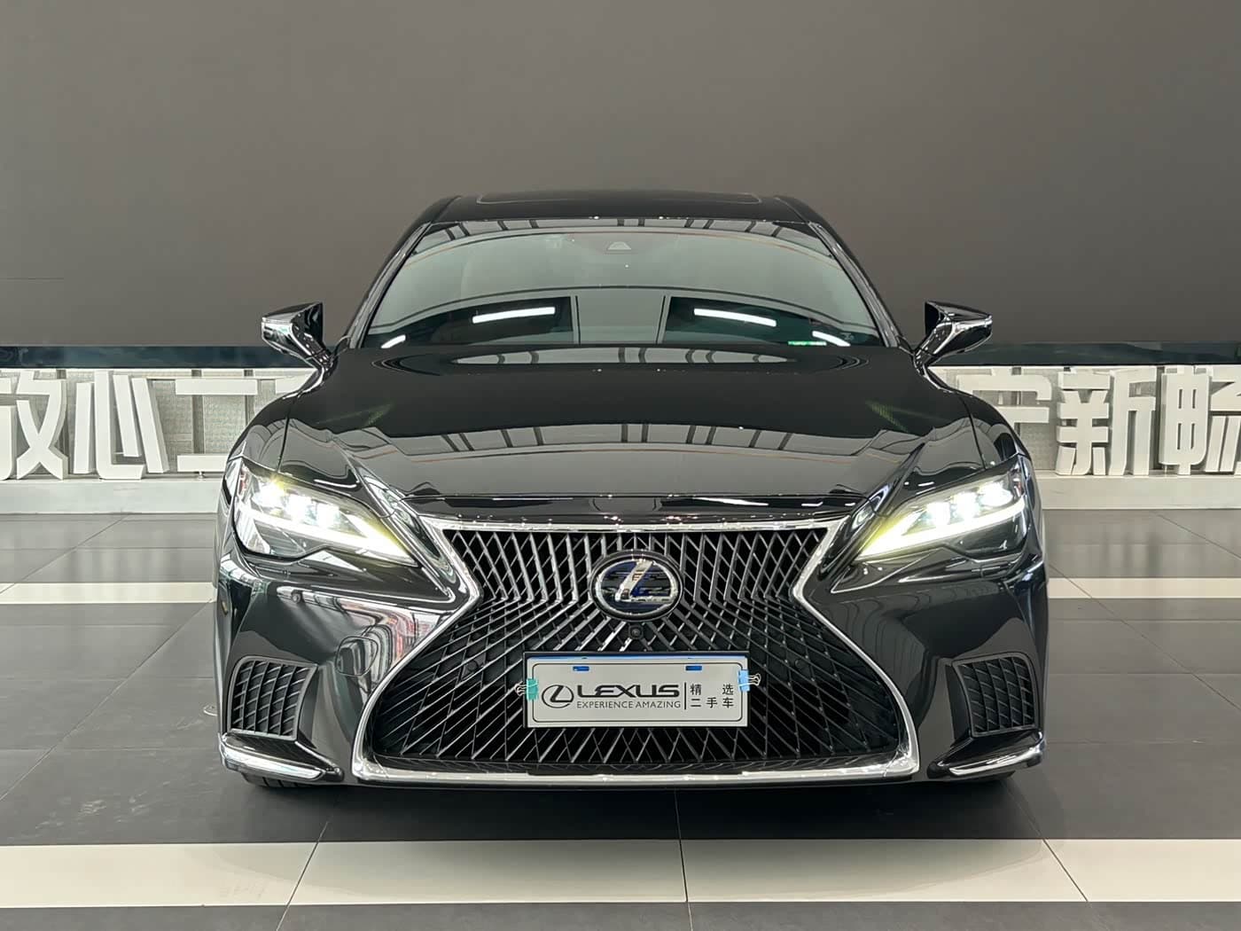 Lexus LS 2021 — Фото 3/20