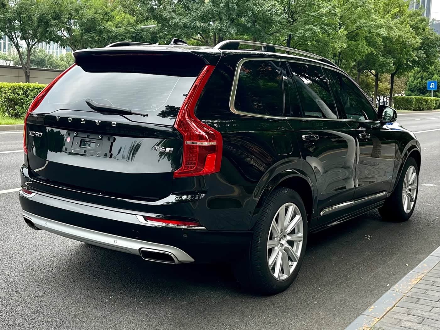 Volvo XC90 2017 — Фото 5/17