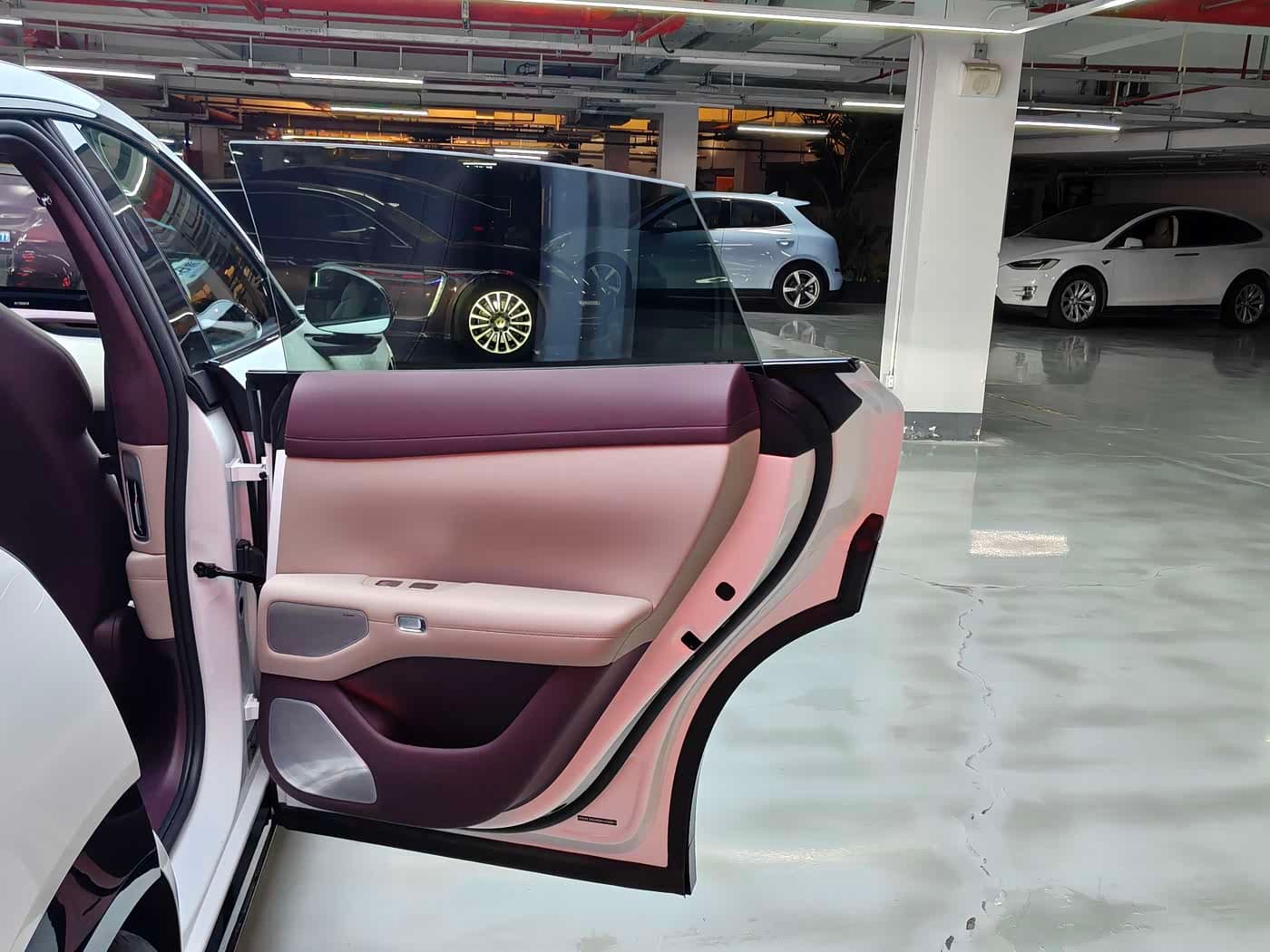 Xiaomi Auto Xiaomi YU7 2025 — Фото 15/20