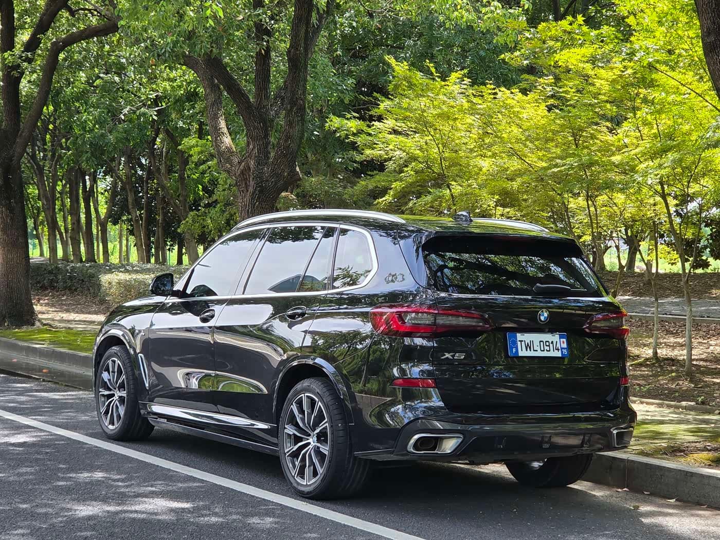 BMW X5 2023 — Фото 13/15