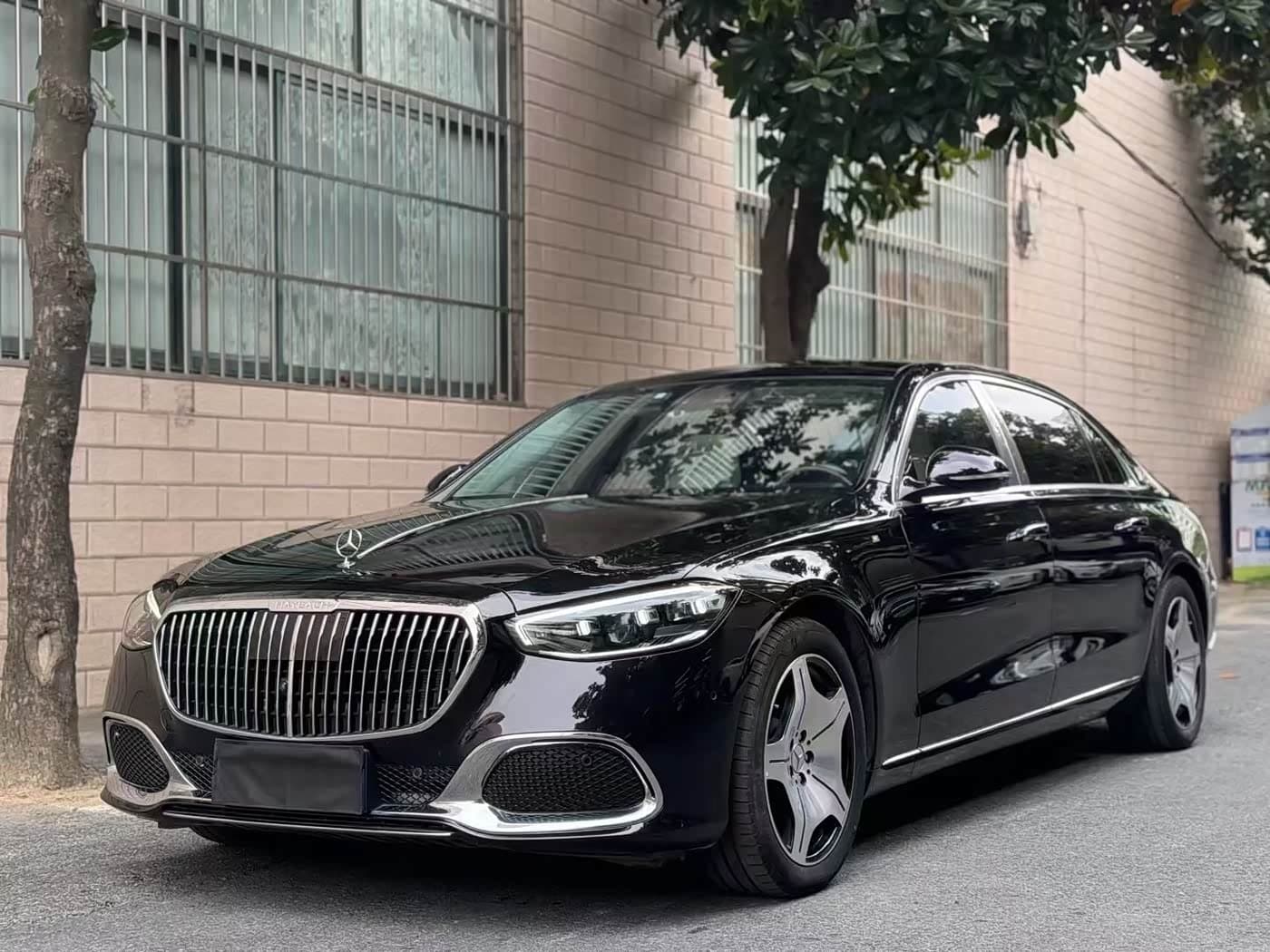 Mercedes-Benz Maybach S-Class 2022 — Фото 1/9