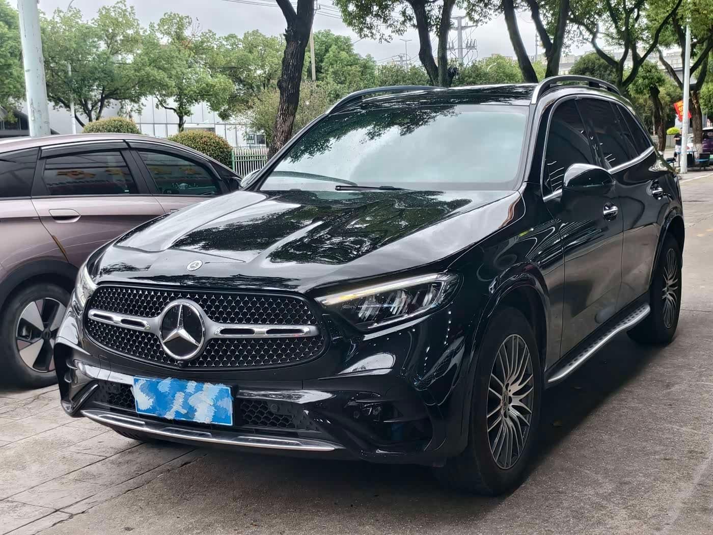 Mercedes-Benz GLC 2024 — Фото 1/11