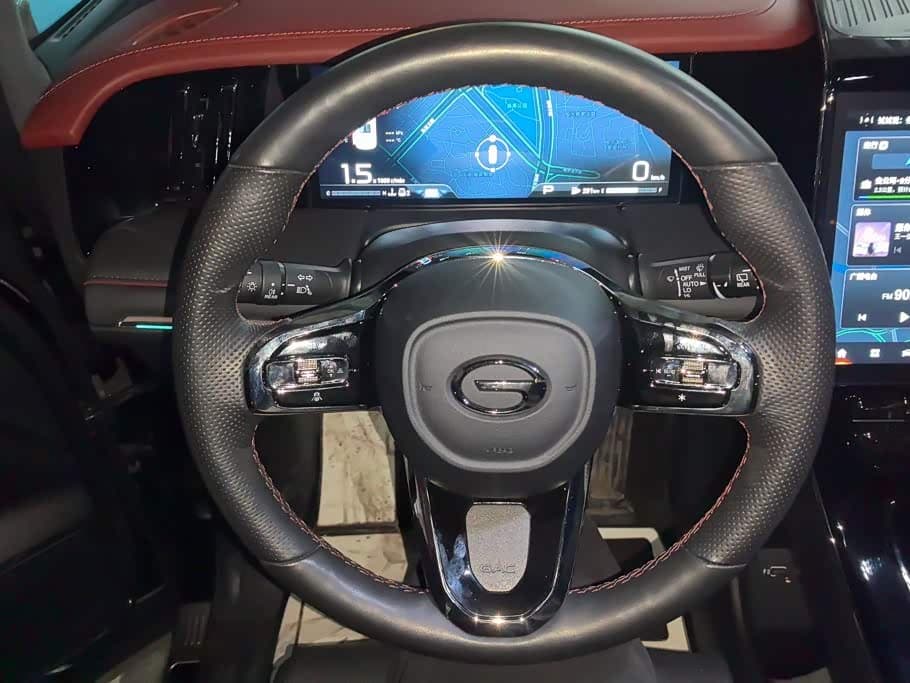 GAC Trumpchi Trumpchi M8 2024 — Фото 15/16