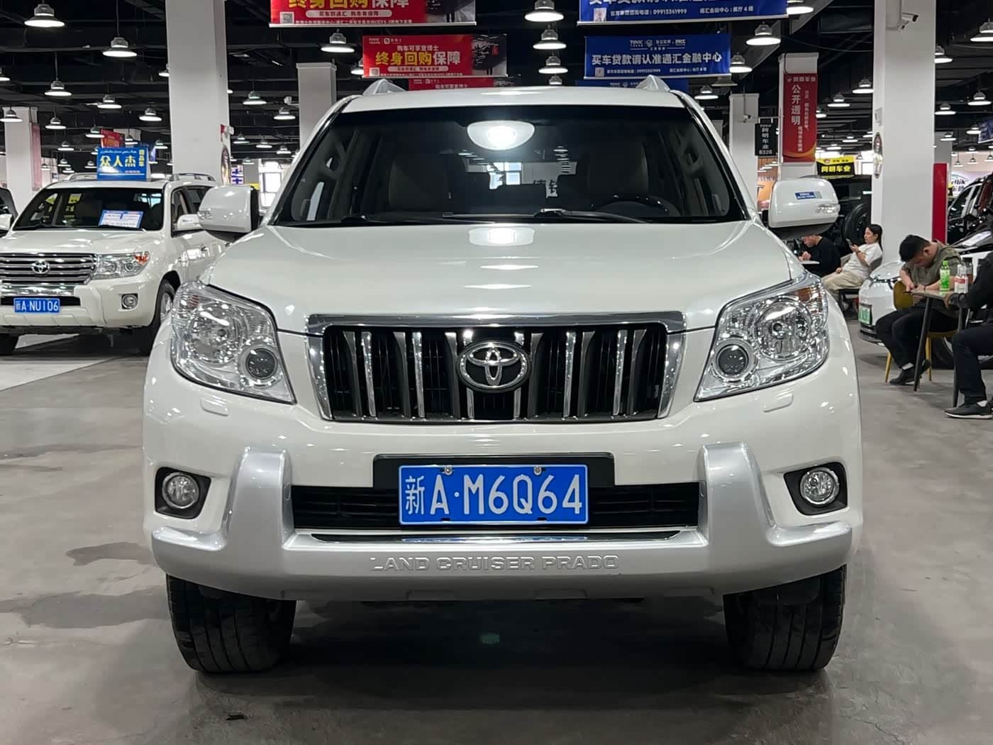 Toyota Prado 2013 — Фото 1/9