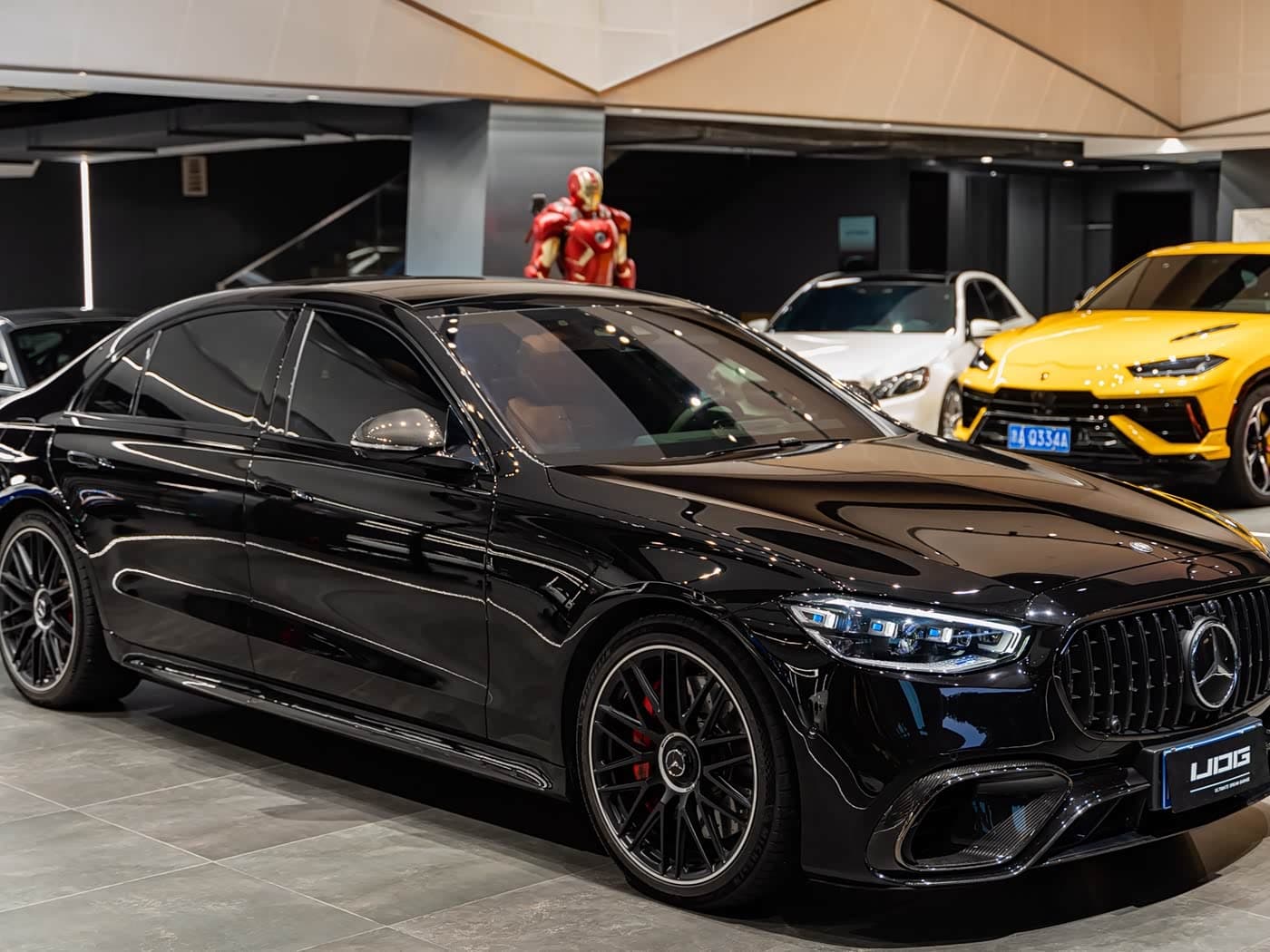 Mercedes-Benz S-Class AMG Hybrid 2025 — Фото 9/20
