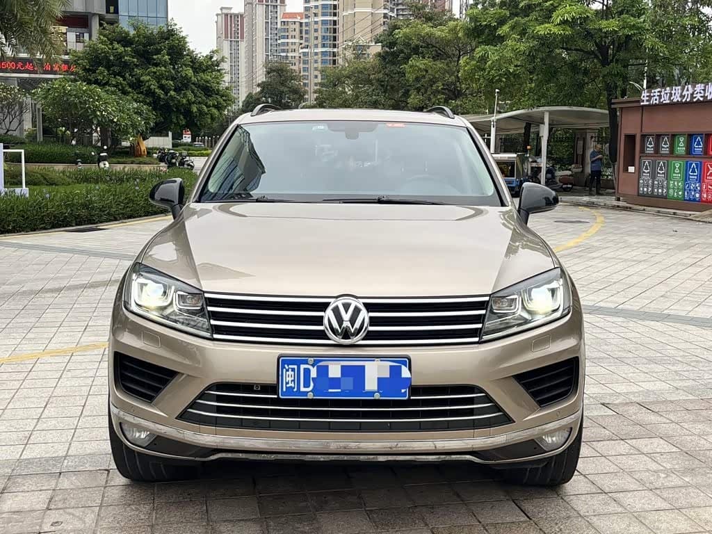 Volkswagen Touareg 2016 — Фото 2/9