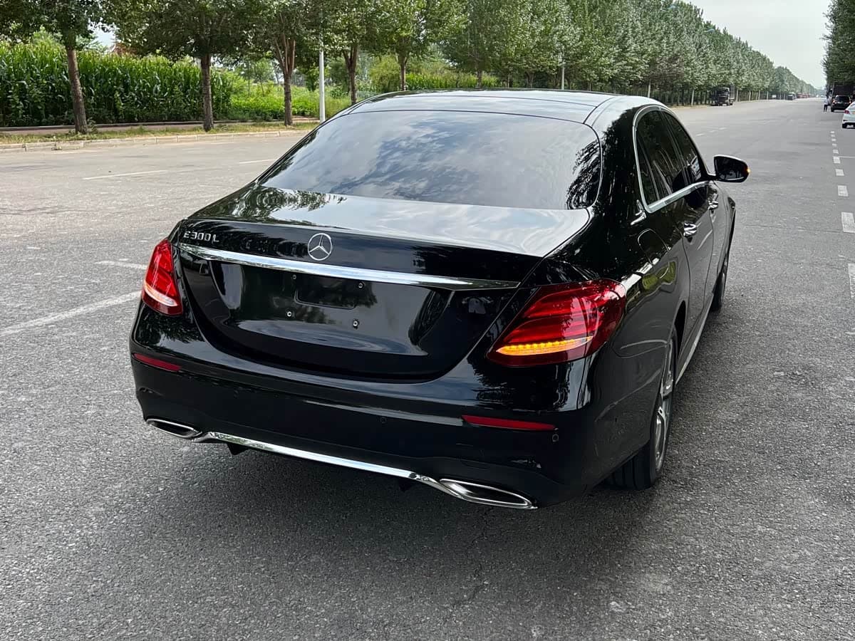 Mercedes-Benz E-Class 2019 — Фото 9/20