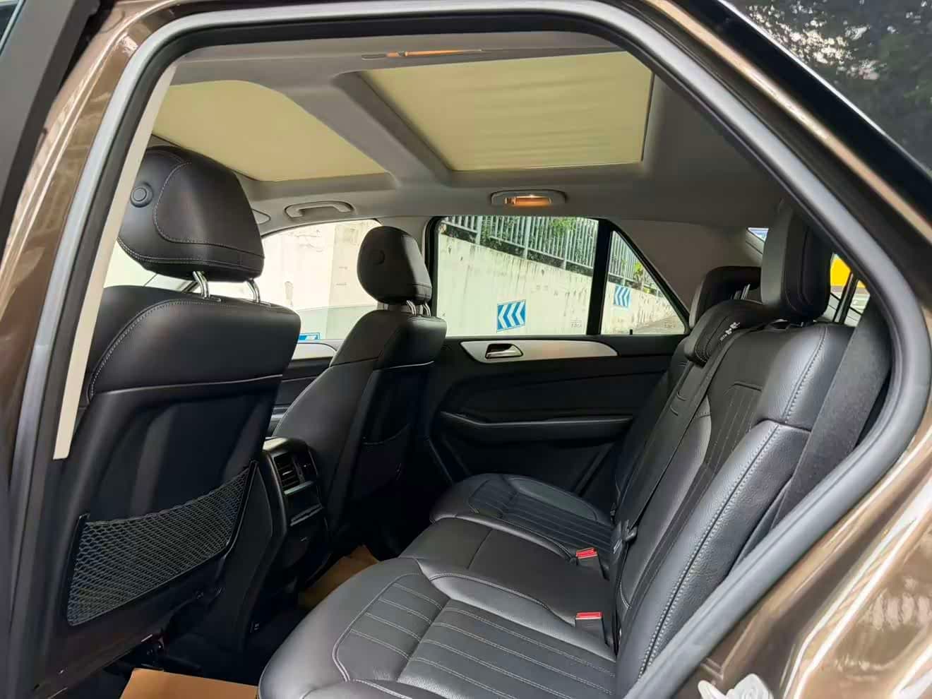 Mercedes-Benz GLE 2015 — Фото 6/18