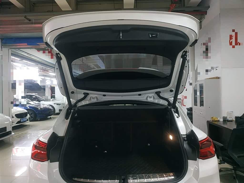 BMW X2 2020 — Фото 15/20