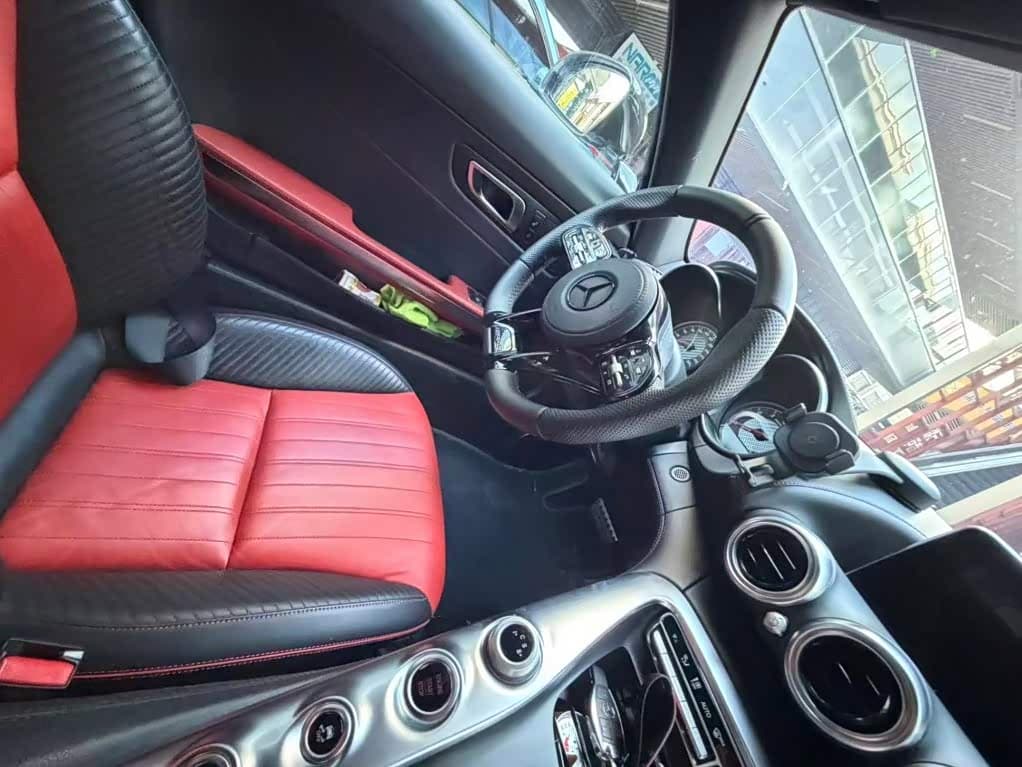Mercedes-Benz AMG GT 2018 — Фото 7/7