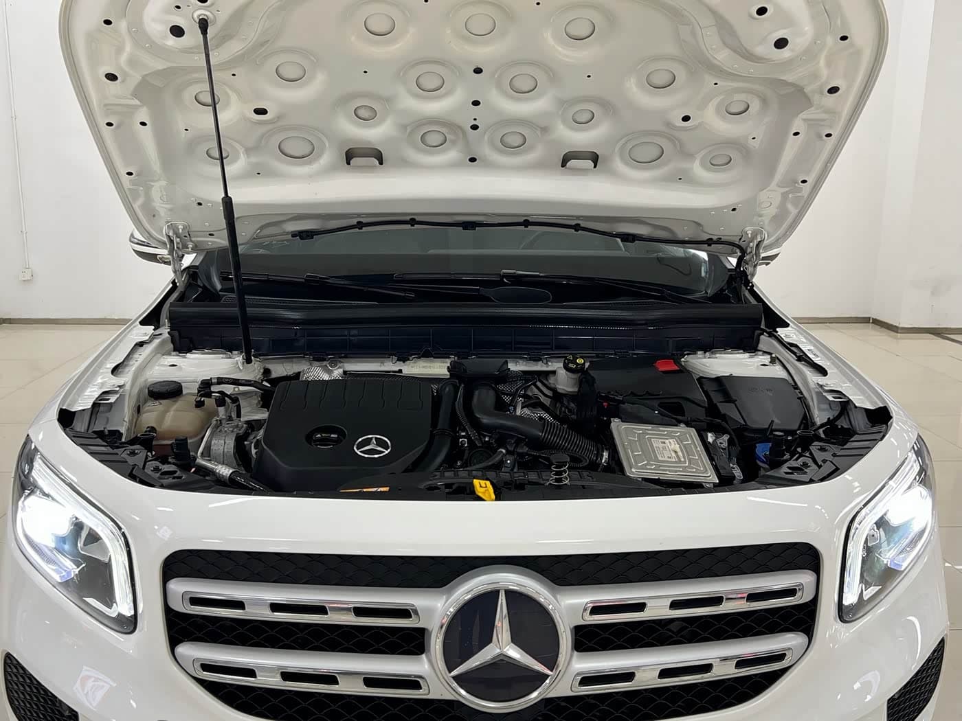 Mercedes-Benz GLB 2020 — Фото 16/18