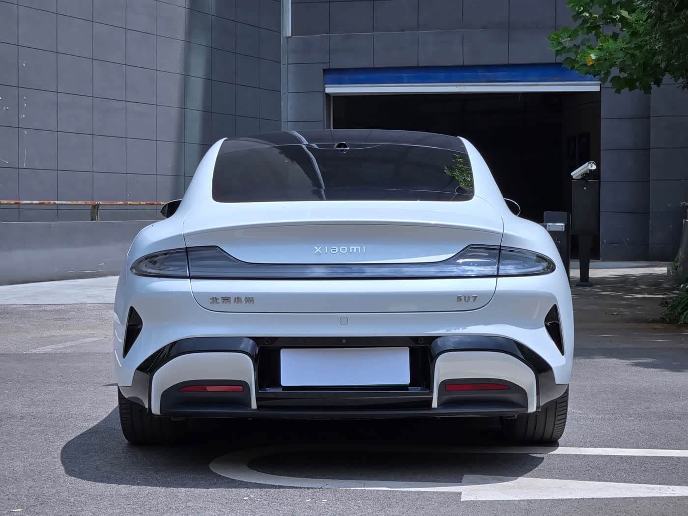 Xiaomi Auto Xiaomi SU7 2024 — Фото 7/16