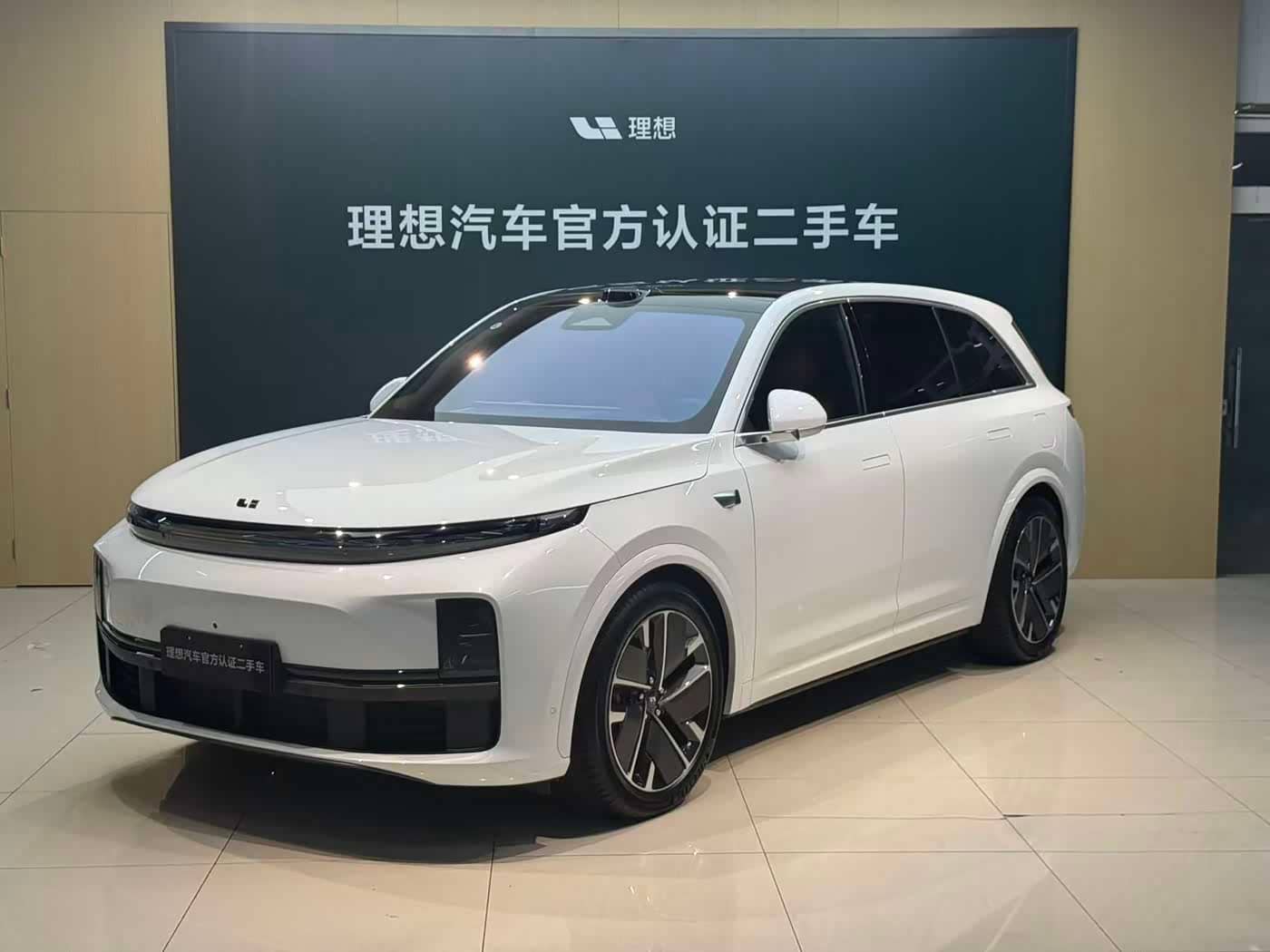 Li Auto L7, 2025