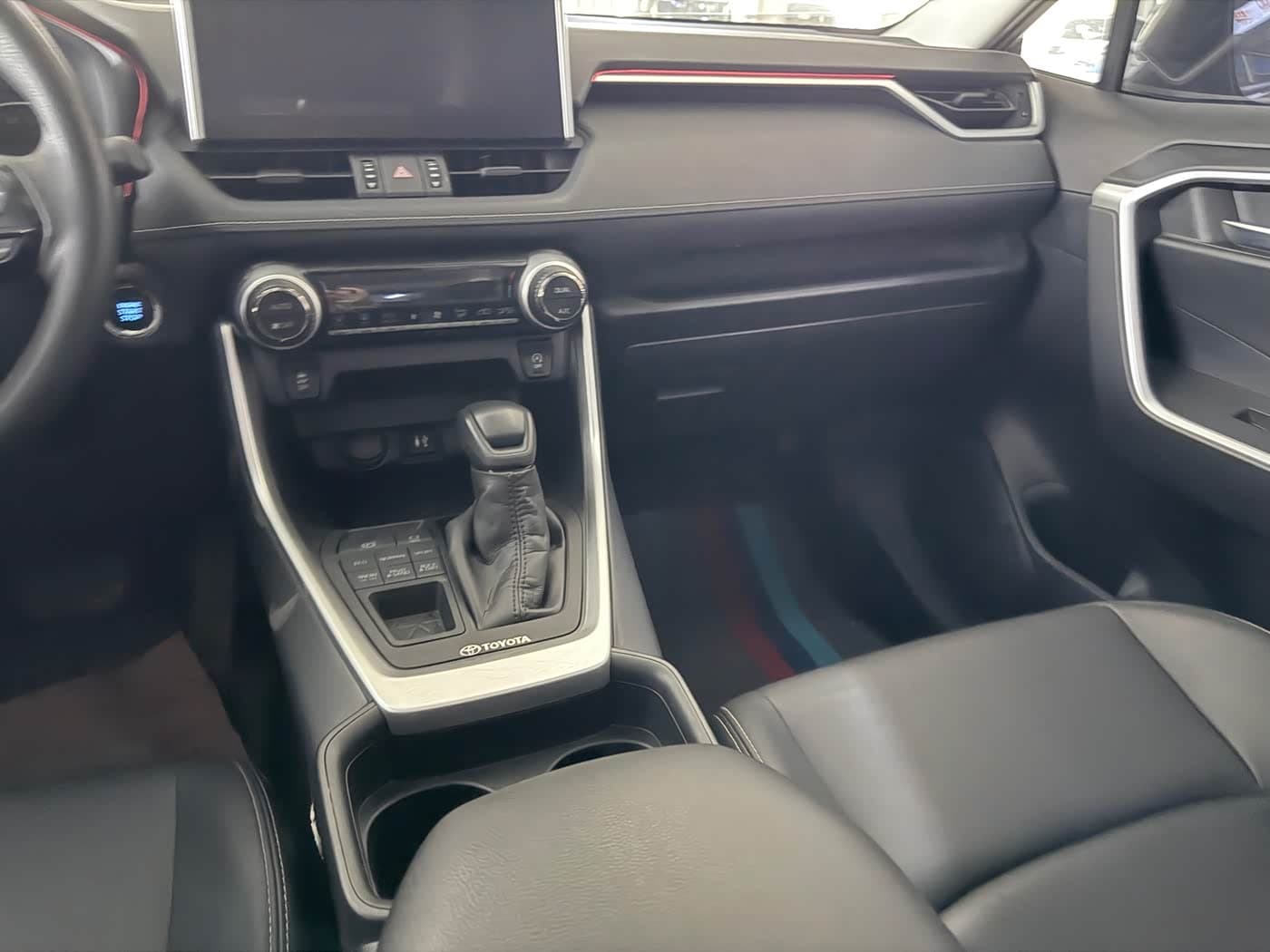 Toyota Wildlander 2021 — Фото 16/20
