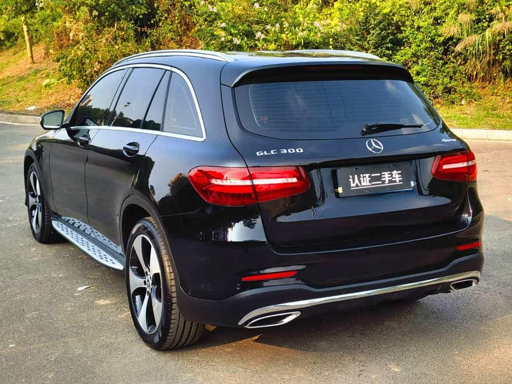 Mercedes-Benz GLC 2018 — Фото 5/20