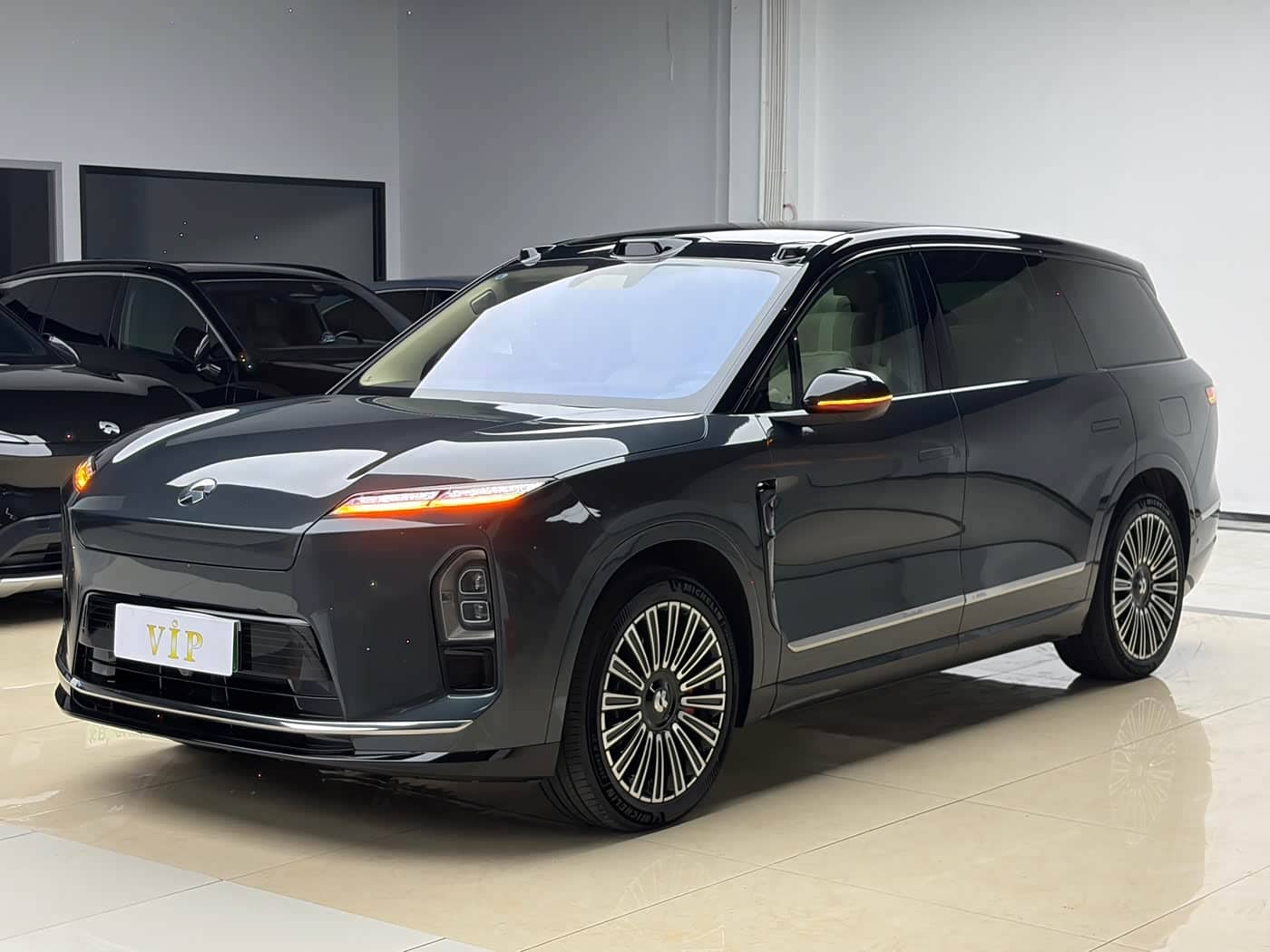 NIO ES8, 2025