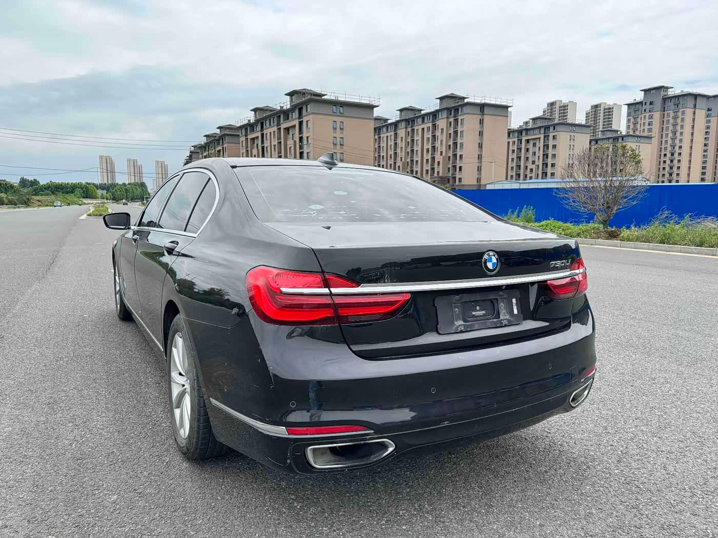 BMW 7 Series 2017 — Фото 9/9