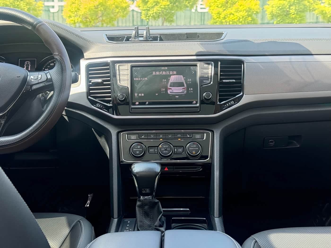 Volkswagen Teramont 2019 — Фото 10/20