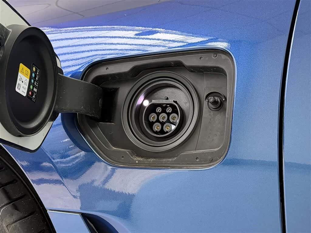 BMW i3 2025 — Фото 16/19