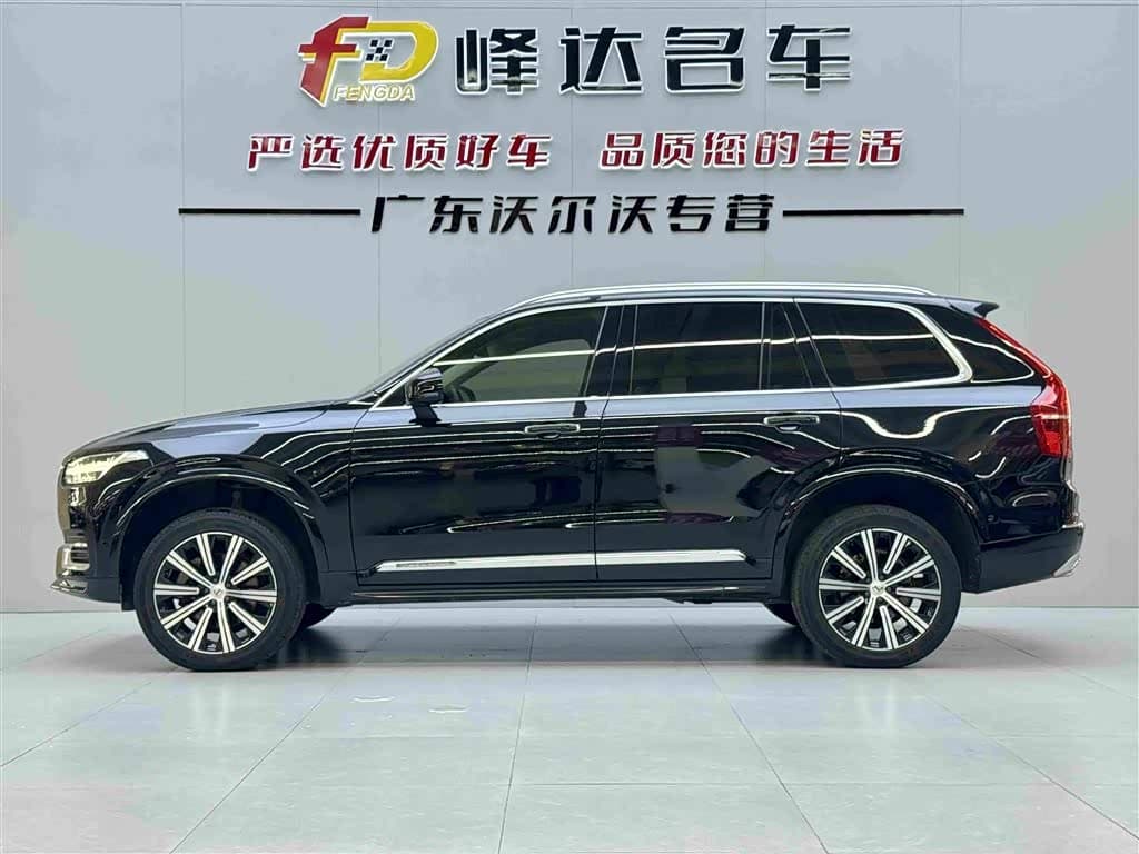 Volvo XC90 2019 — Фото 17/17