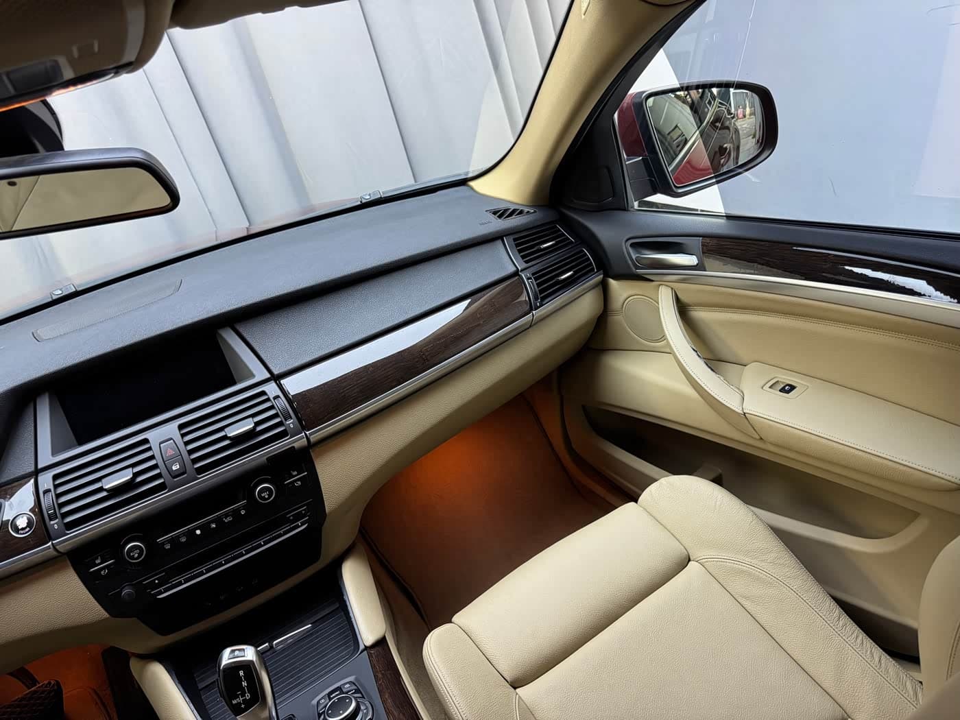 BMW X6 2011 — Фото 10/16